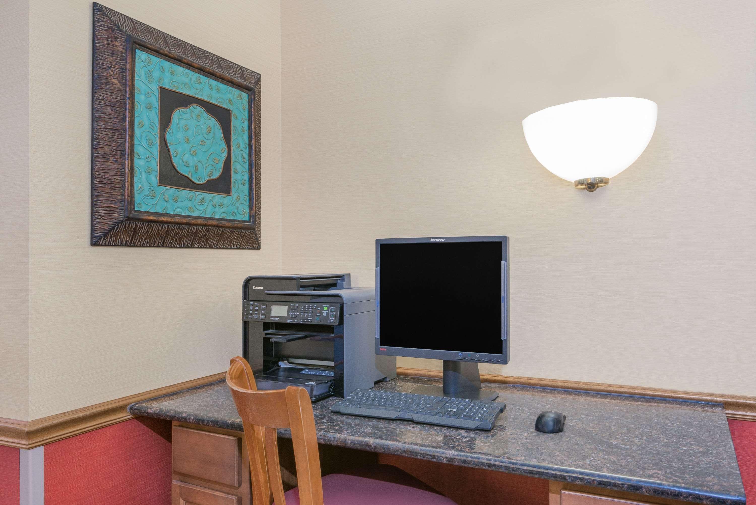Super 8 By Wyndham Marshalltown Luaran gambar